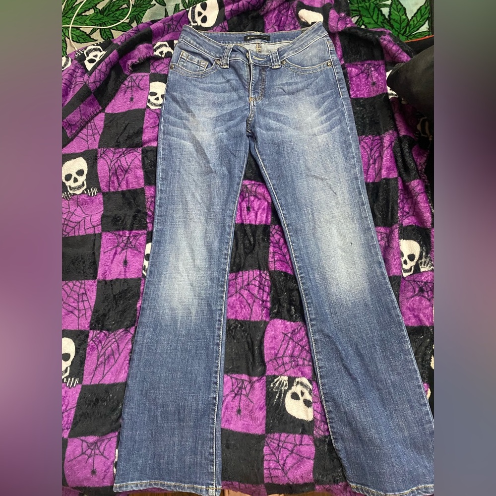 Low waisted jeans